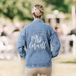 Veste En Jean Nouveau Mariage Mme Bride personnalisé Script mode<br><div class="desc">Faites une déclaration sur votre grand jour avec notre veste de jean personnalisée "Nouvelle Madame". Élevez votre style mariage avec une élégance personnalisée. 💍 👰 #ModeNuptiale #CustomChic</div>