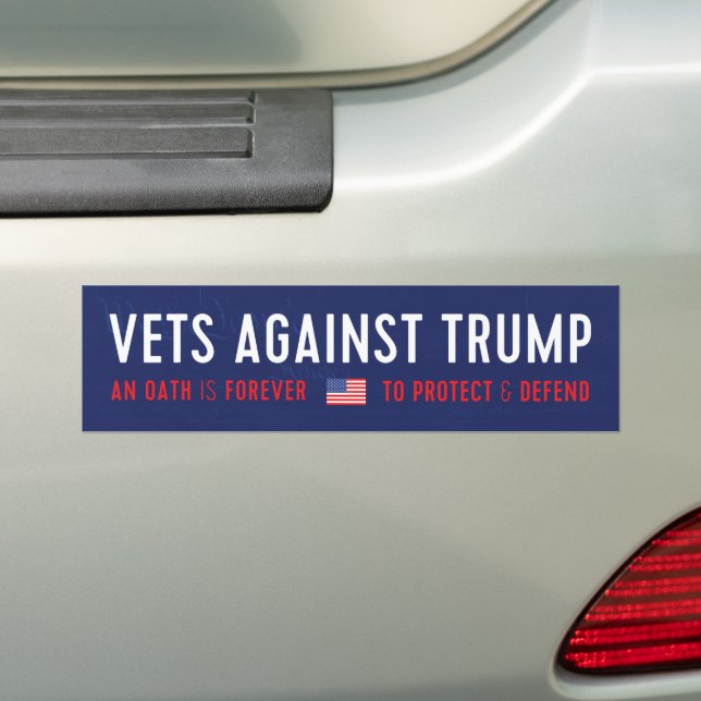 Vets contre Trump bumper sticker (En voiture)