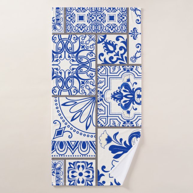 Victorian Majolica : Patchwork Tile Motif. (Serviette de bain)