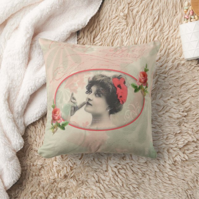 Victorian Woman Coussin (Couverture)