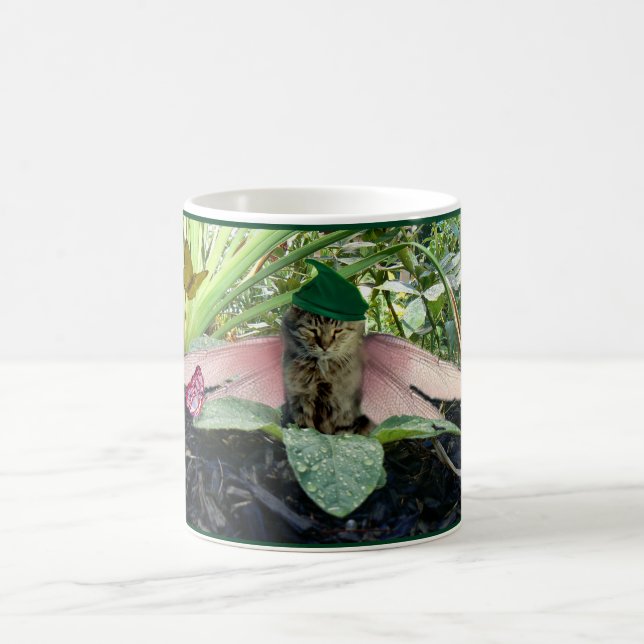 Vieille tasse sage d'Elf de chat (Centre)