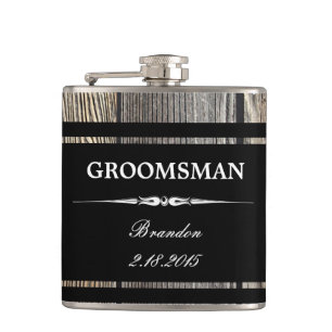 Vieux GROOMSMAN noir en bois épousant le flacon