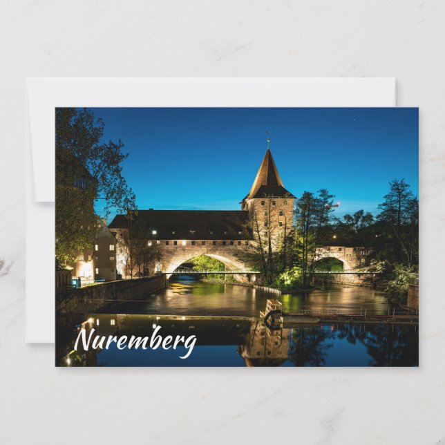 Vieux pont médiéval la nuit à Nuremberg (Devant)