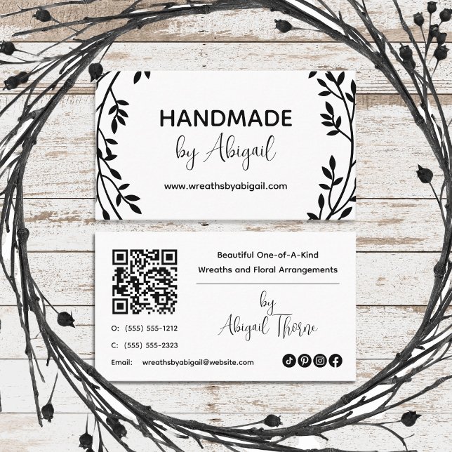 Vignes de couronnes faites main | Carte de visite  (Black and White Wreath Vines "Handmade" Handcrafted Business QR Code Business Card)