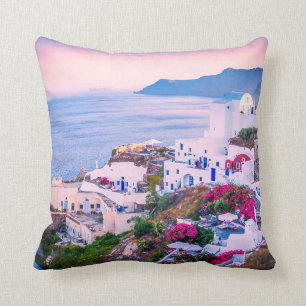 Village de bord de mer en Grèce Coussin de jet