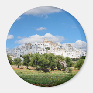 Ville blanche Ostuni, Pouilles aimant rond