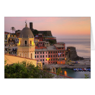 Ville en pente de Vernazza au crépuscule, Cinque
