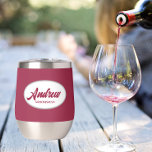 Vin Rouge Stylisé Mariage Nom du fabricant<br><div class="desc">Offrez à votre toiletteur mariage ce croustillant en acier inoxydable tendance et personnalisé avec son nom en écriture stylisée dans un design blanc et ovale. La couleur et le script de l'Arrière - plan est un vin rouge. Personnalisez votre cave à vin en éditant et en remplaçant le nom par...</div>