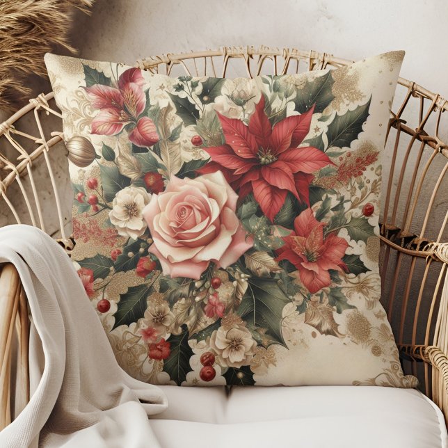 Vintage Élégant Oreiller de Noël Floral (Vintage Elegant Floral Christmas Throw Pillow in a boho rattan armchair.)