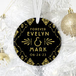 Vintage Gold Art déco Mariage Monogramme Photo<br><div class="desc">Elégant et glamour mariage rond,  nouvel ornement de vacances s'inspirant du style art déco vintage et des années folles. La décoration ornementale se compose d'un jeu de couleurs noir et or avec cadre décoratif orné et texte monogramme personnalisé avec photo à l'envers.</div>