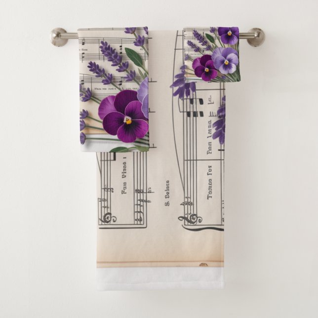 Vintage Music and Lavender Pansies Floral (En situation)