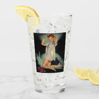Vintage Pinceau vers le haut fille pinte verre