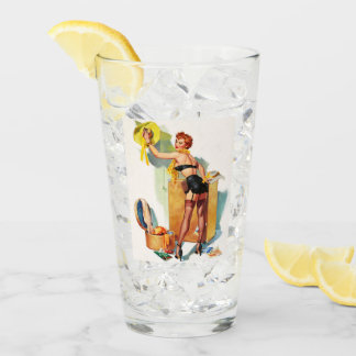 Vintage Pinceau vers le haut fille pinte verre