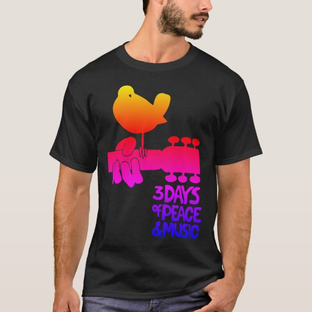 Vintage Rainbow Woodstock Music Fest T-shirt (Devant)