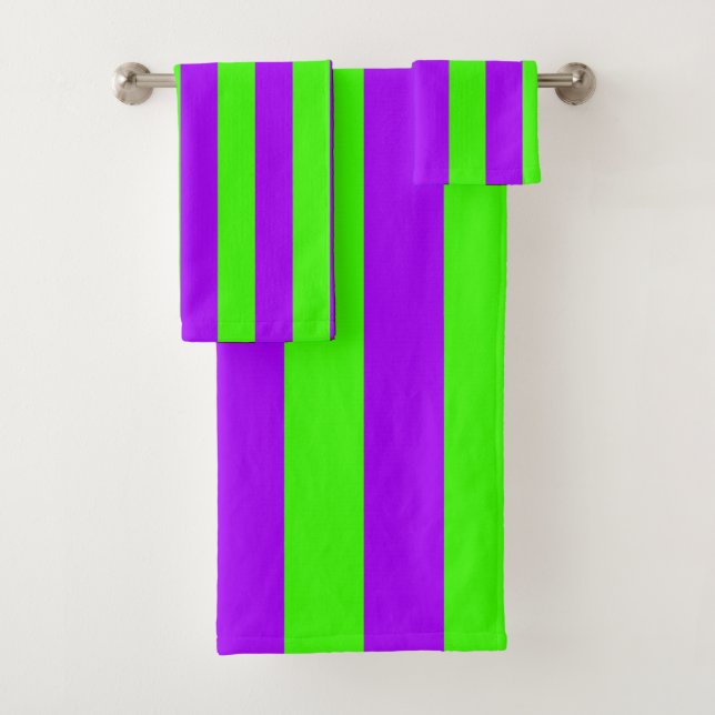 Violet Psychédélique Électrique Et Vert Arlequin (En situation)