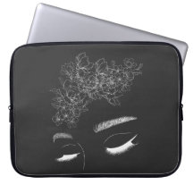 Visage avec sac électronique à cheveux en fleurs d