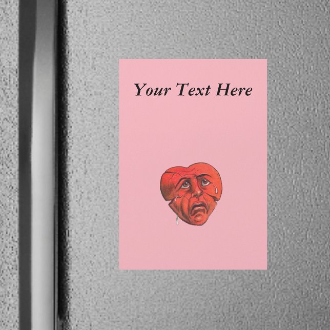 Visage de cœur rouge pleurant triste (Anthropormorphic red crying sad heart with face on light pink magnetic card.)