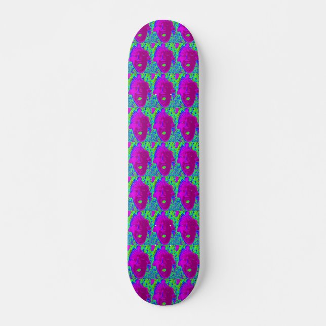 visage violet sur skateboard vert (Devant)