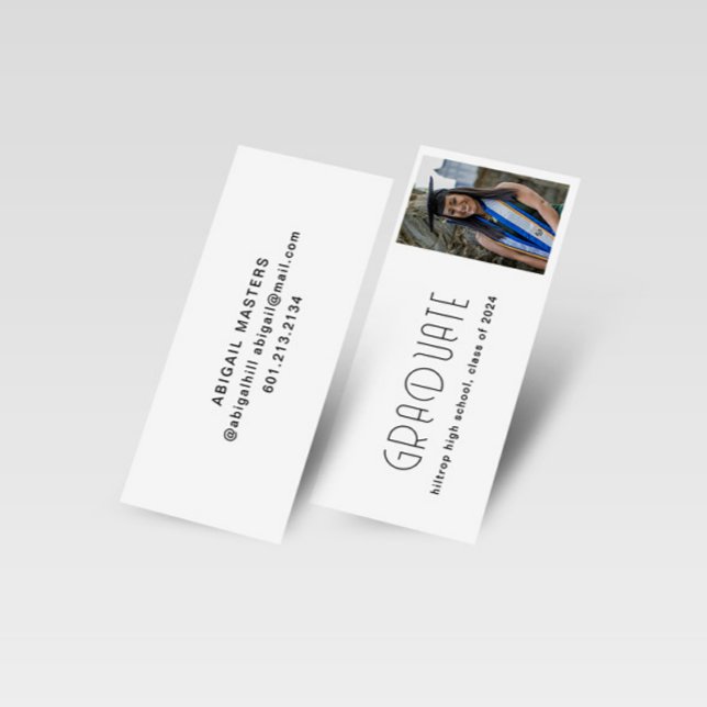 Visite Mini Carte de nom du diplômé en typographie moderne (Créateur téléchargé)