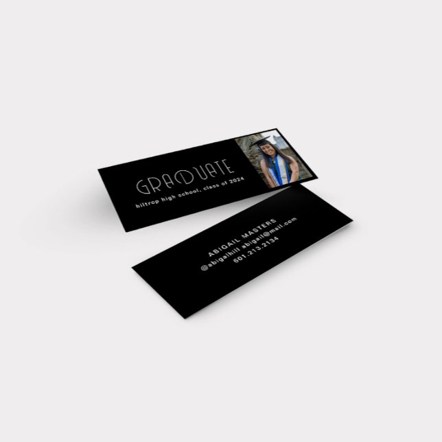 Visite Mini Carte de nom du diplômé en typographie moderne (Créateur téléchargé)