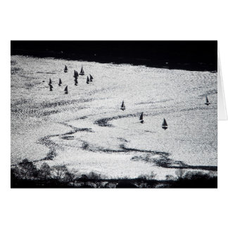 Voiliers en silhouette, bassin de Charles River,