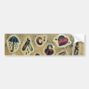 Voiture autocollant traditionnel de tatouage