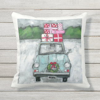 Voiture vintage avec le coussin de Noël de