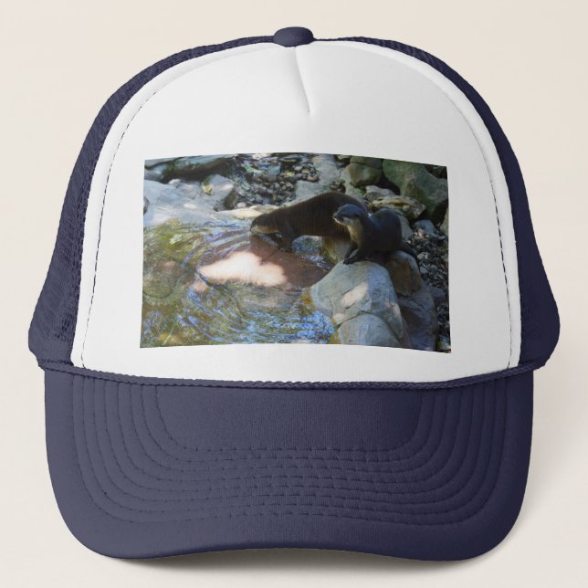 Vols de loutres, Casquette de camions (Devant)