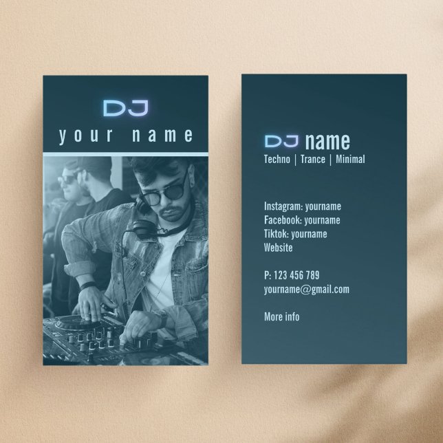Votre propre carte de visite DJ photo techno bleue (Créateur téléchargé)