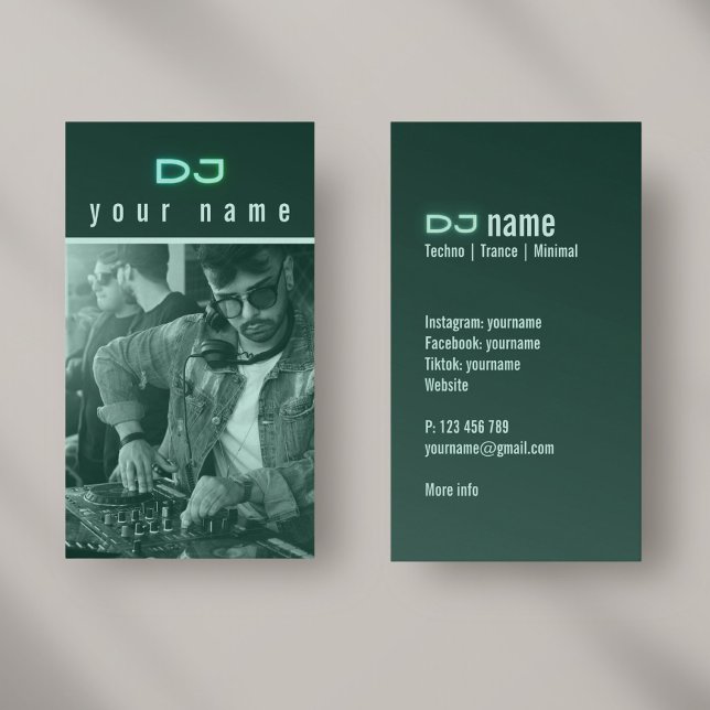 Votre propre carte de visite photo DJ techno verte (Créateur téléchargé)