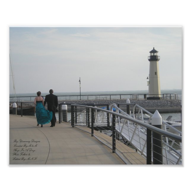 Vous Avez Tenu Ma Main Phare Couleur Photographie  (Devant)