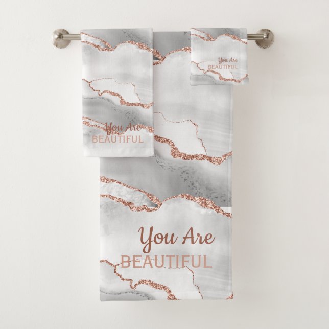 "Vous êtes beau" Agate Blanche Paillettes Or Rose  (En situation)