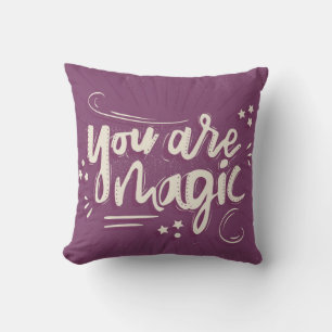 Vous êtes un oreiller magique jeté