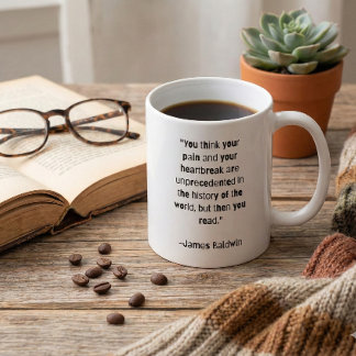 "Vous n'êtes pas seul" James Baldwin Cite Mug
