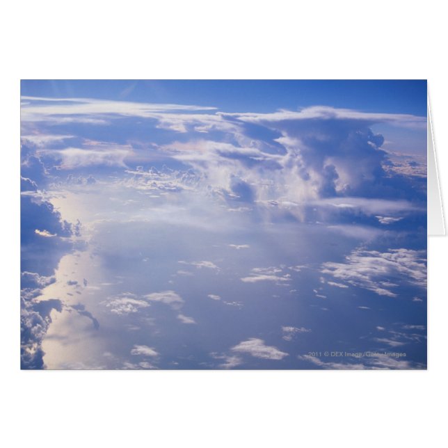Vue au-dessus du nuage dispersé (Devant horizontal)