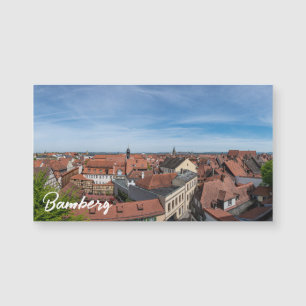 Vue panoramique de la vieille ville d'en haut à Ba