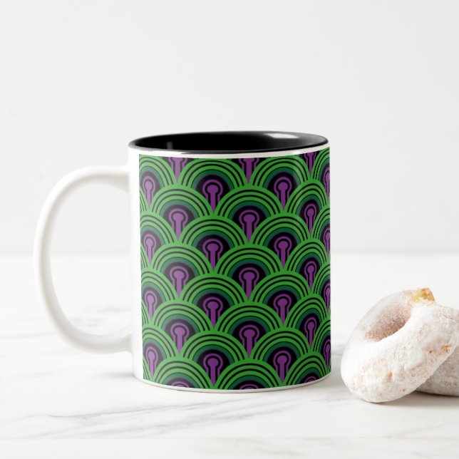 Vue sur la chambre 237 Mug de l'hôtel (Avec donut)