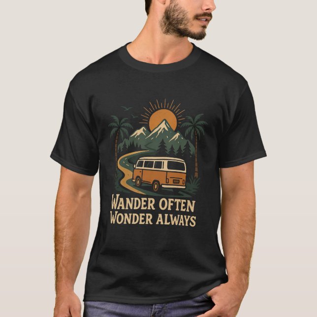 Wander Often Wonder Always – Retro Van tshirt (Devant)