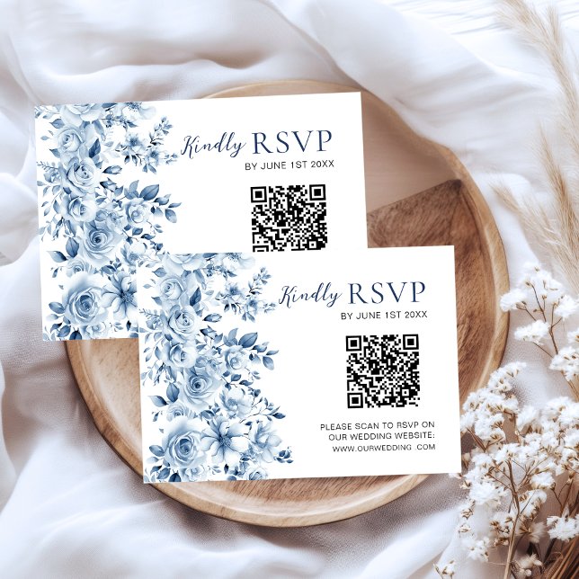 Watercolor Dusty Blue Floral Wedding RSVP QR Code (Créateur téléchargé)