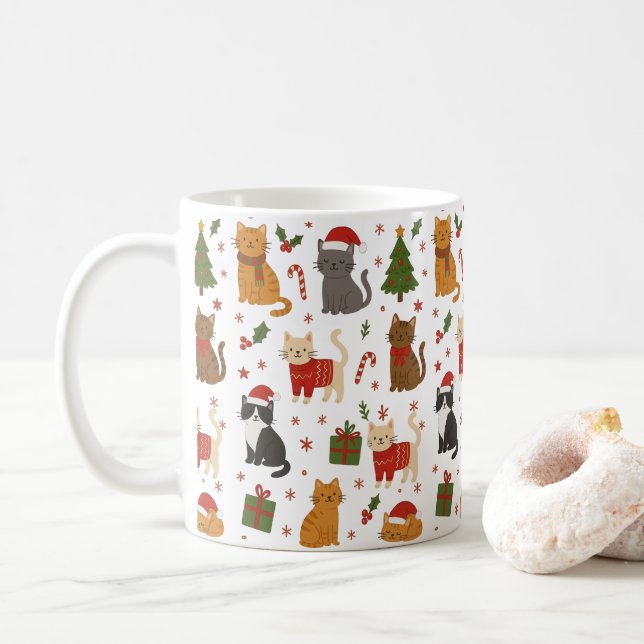 Whimsical Amoureux des chats Cozy Christmas Mug (Avec donut)