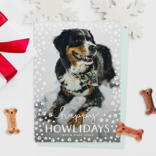 White Happy Howlidays Pet Lover Carte photo de vac (snowflakes and paw prints happy howlidays pet parent Christmas holiday photo cards)