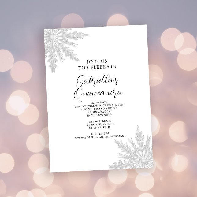White Winter Snowflake Quinceanera Invitation (Créateur téléchargé)