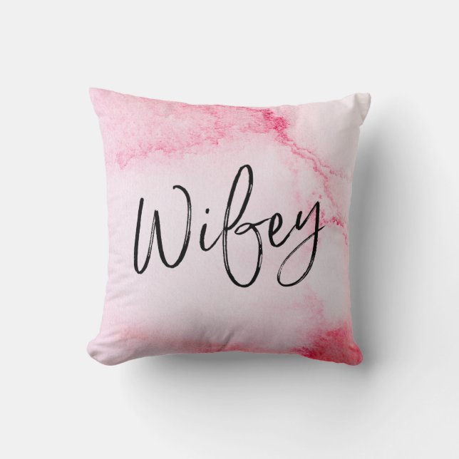 Wifey lettré à la main coussin couleur rose (Recto)
