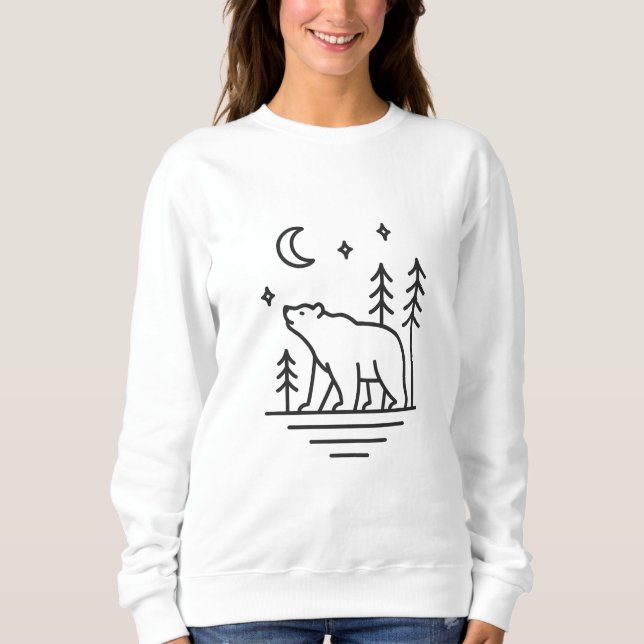 Wilderness Bear Under the Moon Women’s Sweatshirt (Devant)