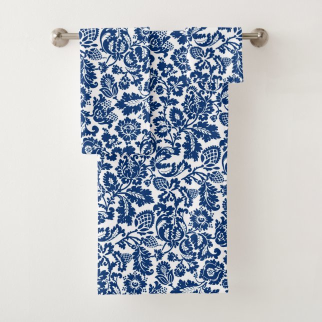 William Morris Floral Damask, bleu Cobalt sur blan (En situation)