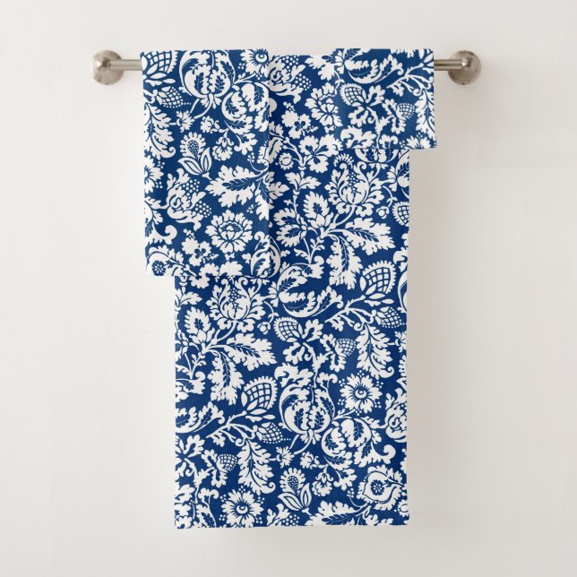 William Morris Floral Damask, Cobalt Blue & White (En situation)