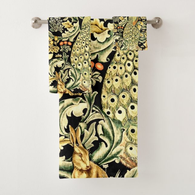 William Morris Forêt Tapisserie Fox Hare Peacock (En situation)