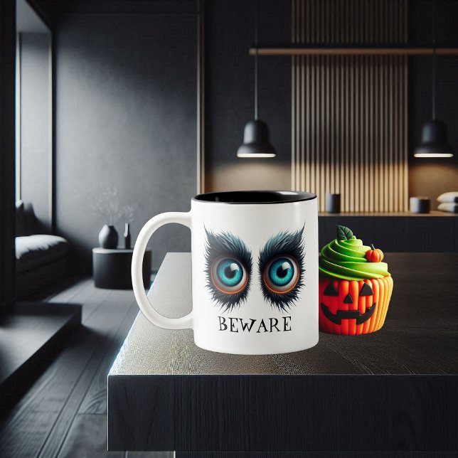 Wolf Monster Eyes - BEWARE Mug (Créateur téléchargé)