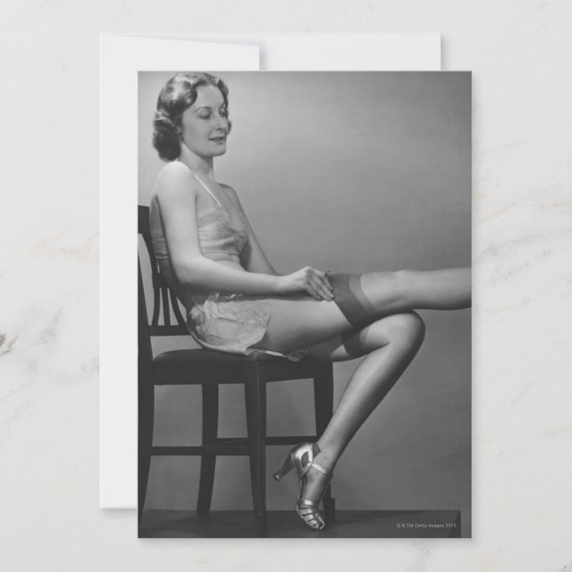 Woman Sitting on Chaise (Devant)