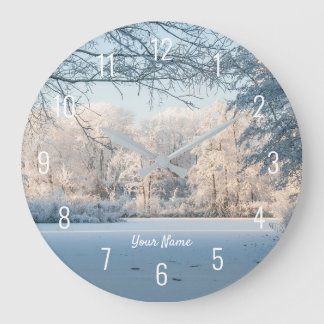 Wonderland Neige paysage Grosse horloge